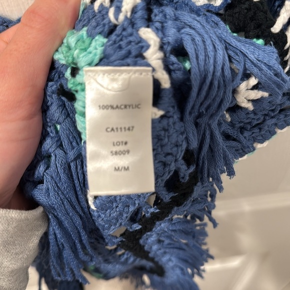 Crochet Tank Top - Picture 5 of 6